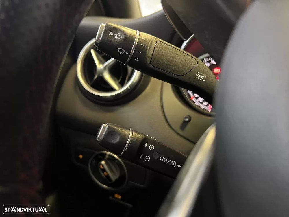 Mercedes-Benz CLA 180 d AMG Line Aut. - 28