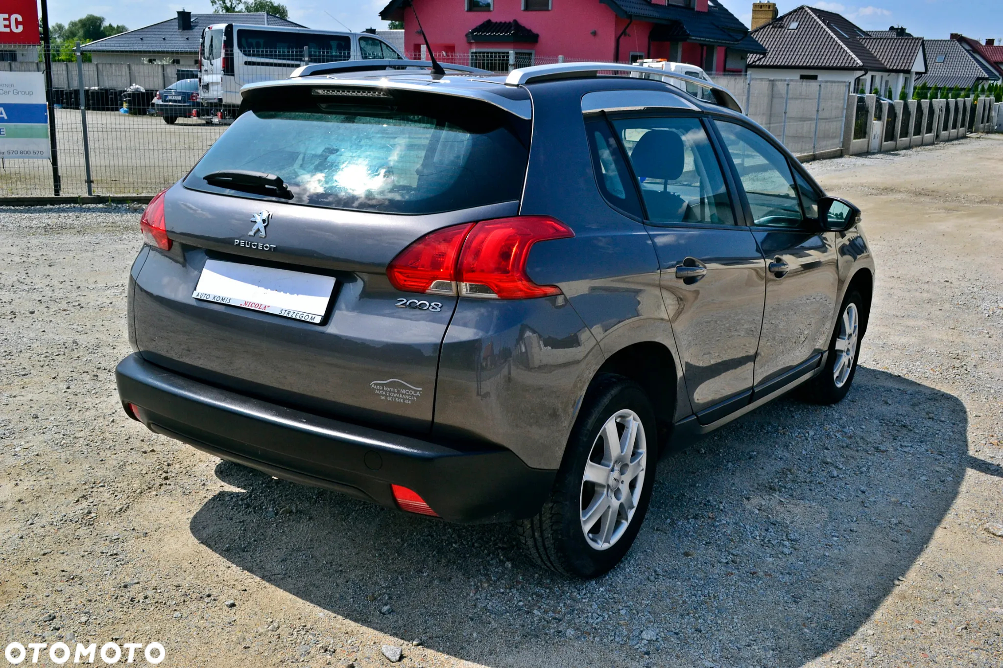 Peugeot 2008 - 10