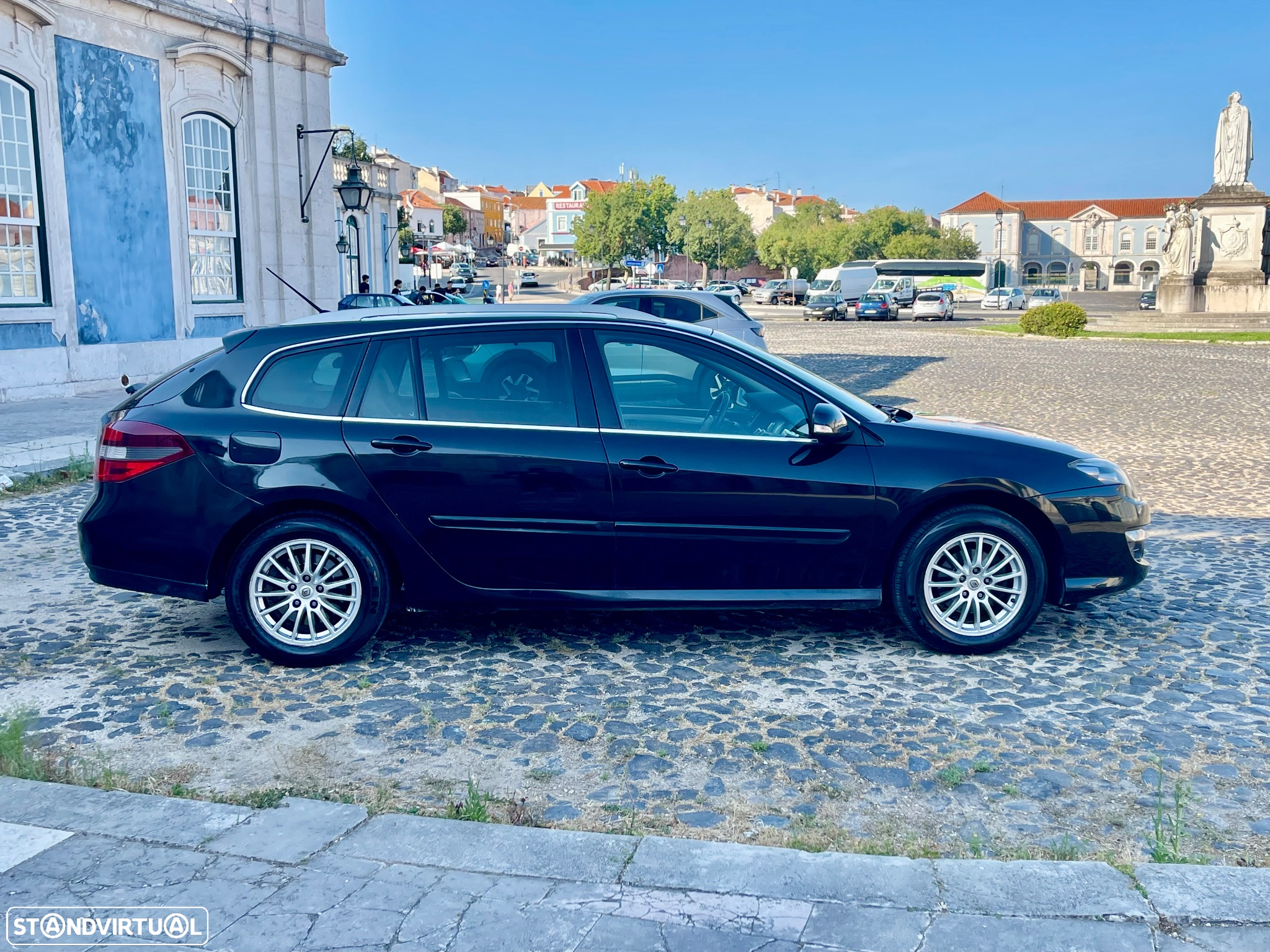 Renault Laguna Break 1.5 dCi Dynamique S - 2