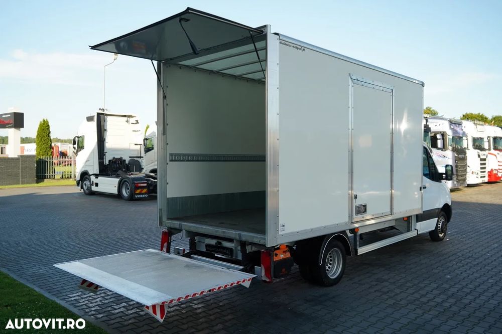 Mercedes-Benz SPRINTER 315 CDI / CONTAINER 4.4 M / 750 KG LIFT / TWIN / IMPORTAT - 12