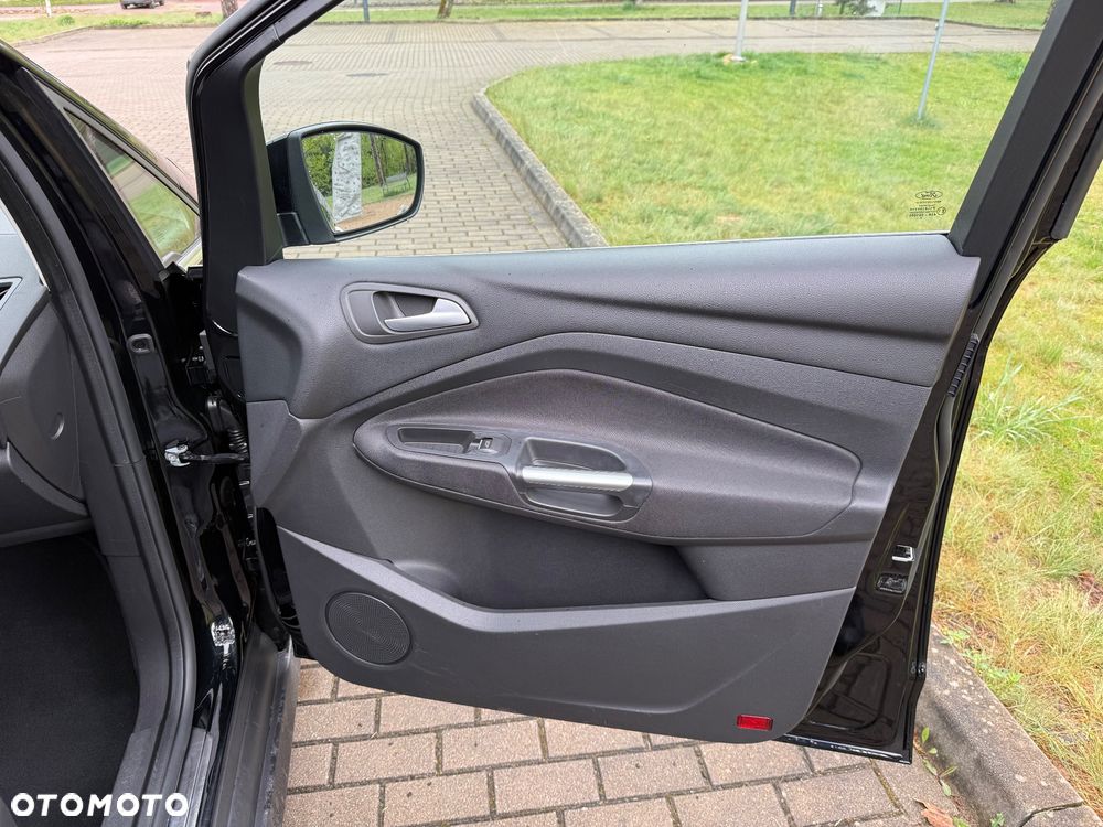 Ford C-MAX - 22