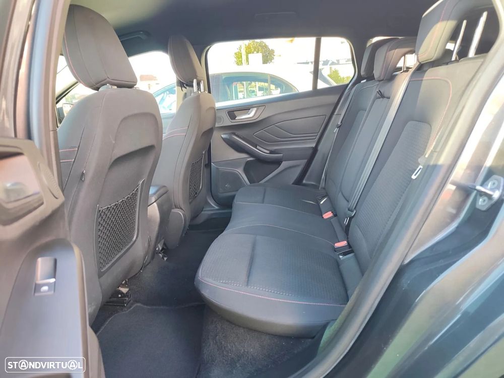 Ford Focus SW 1.0 EcoBoost MHEV ST-Line Design SIP - 12