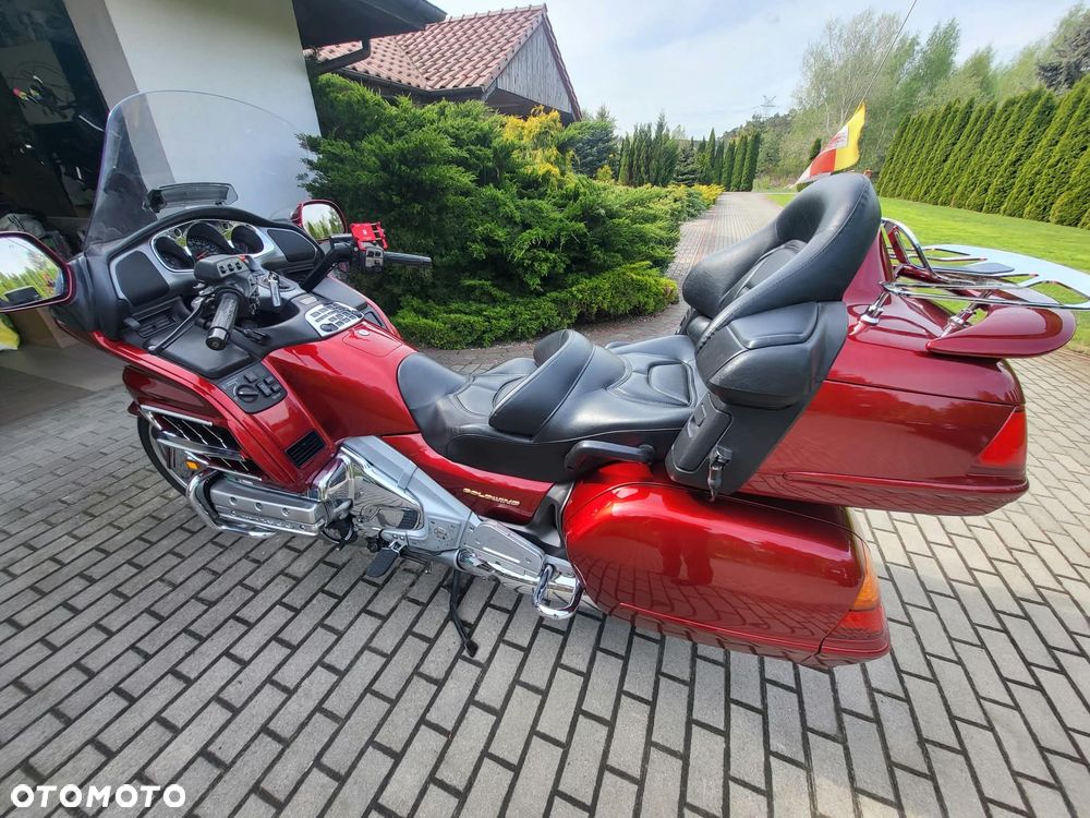 Honda GL - 4