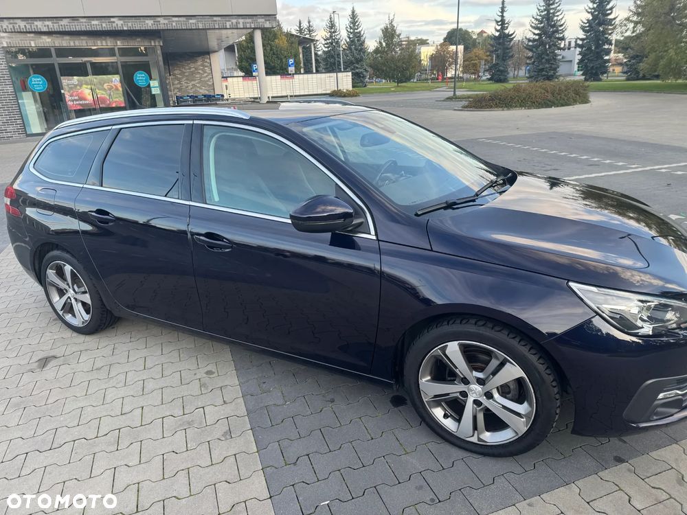 Peugeot 308 1.5 BlueHDi Allure S&S EAT6 - 4