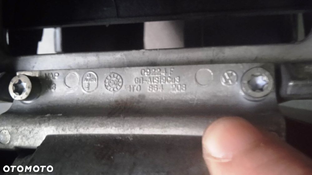 Podłokietnik VW Touran I 1T0864208 1T0857669 - 4