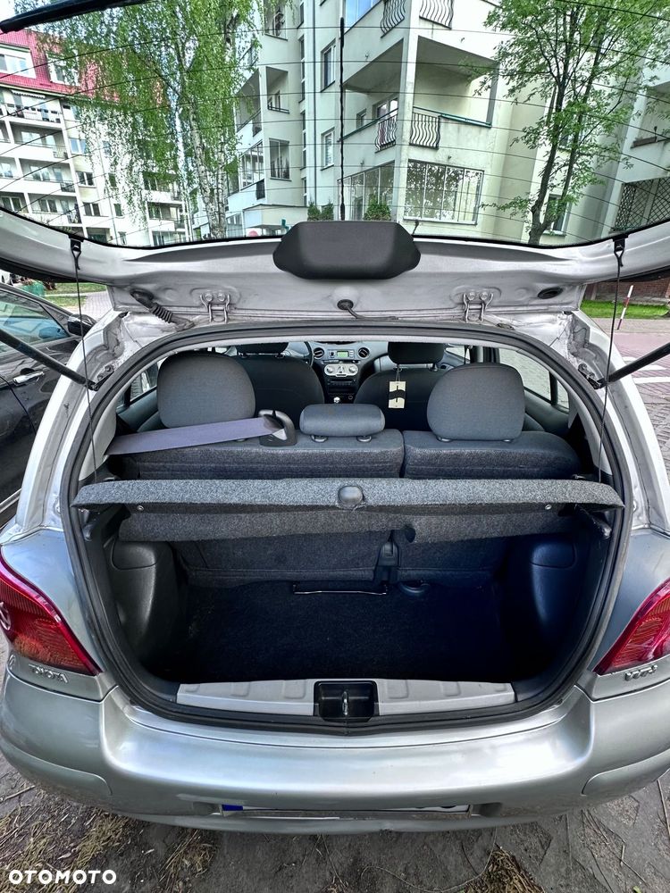Toyota Yaris 1.0 Terra - 7