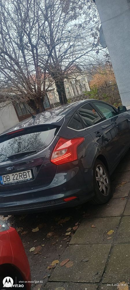 Ford Focus 1.6 TDCI DPF Titanium - 2