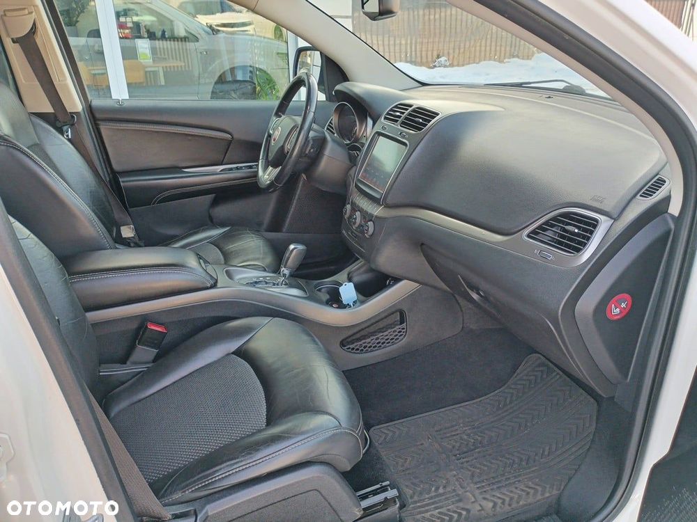 Fiat Freemont 2.0 Multijet Lounge AWD - 14