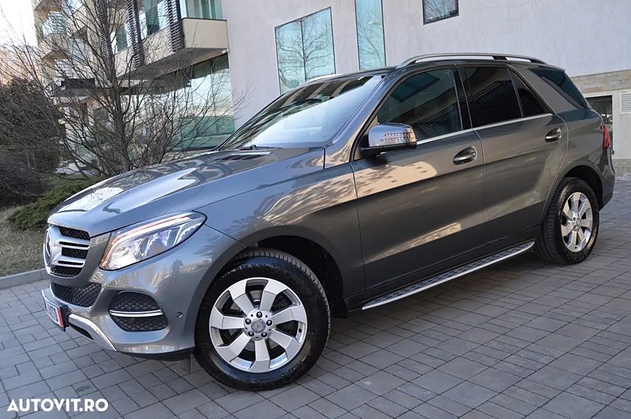 Mercedes-Benz GLE - 23