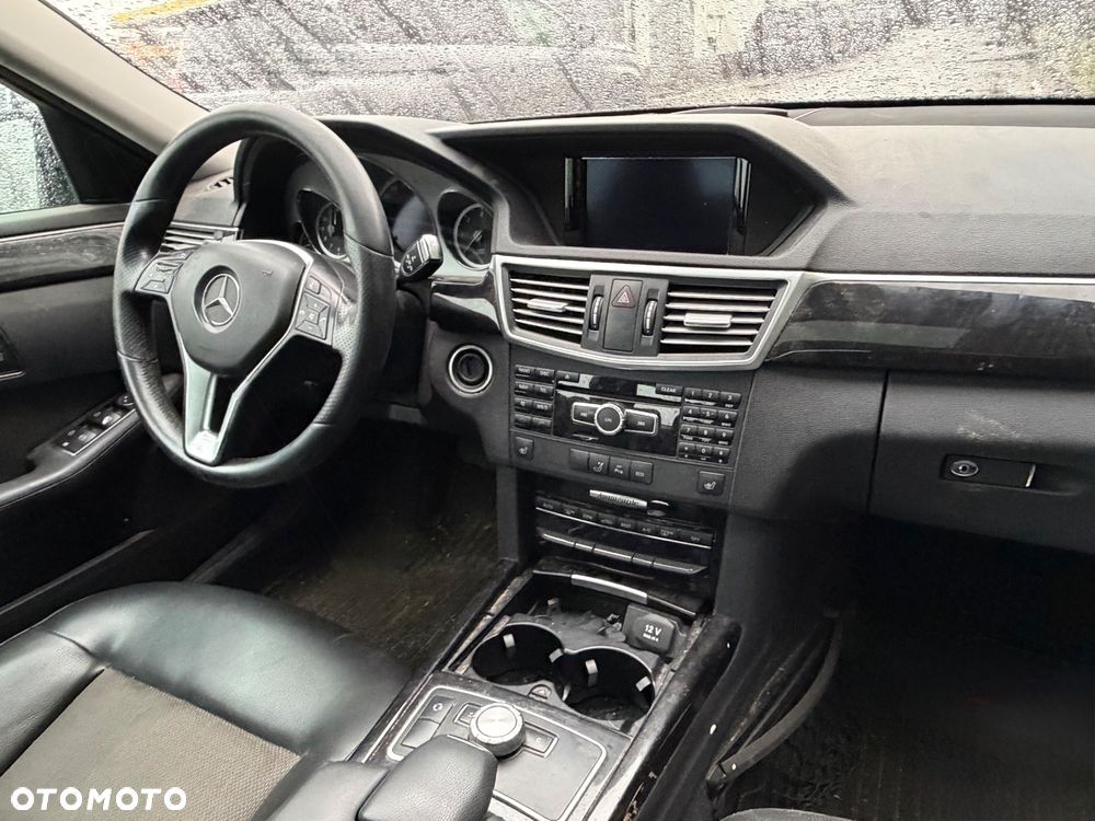 Mercedes-Benz Klasa E 350 CDI BlueEff Elegance - 5