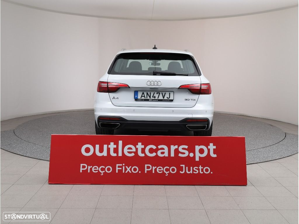 Audi A4 Avant 30 TDI Advanced S tronic - 13