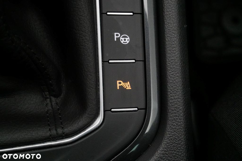 Volkswagen Tiguan 1.5 TSI EVO Life DSG - 20