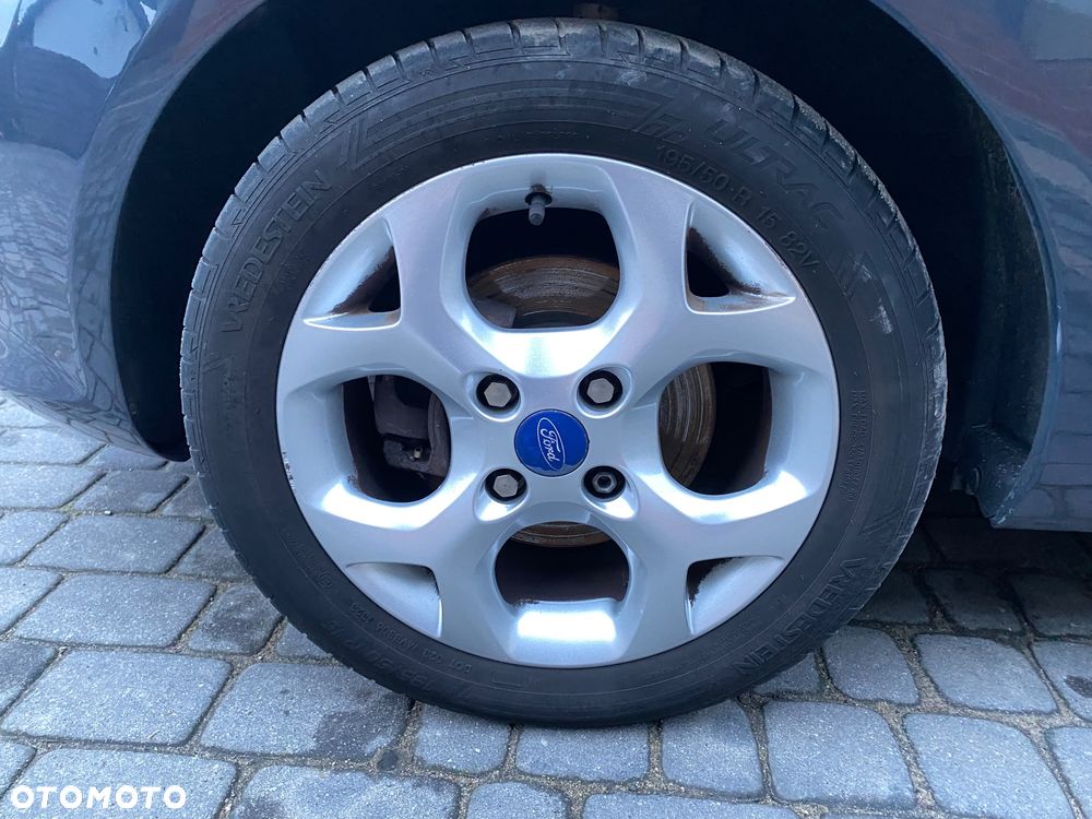 Ford Fiesta 1.25 Titanium - 28