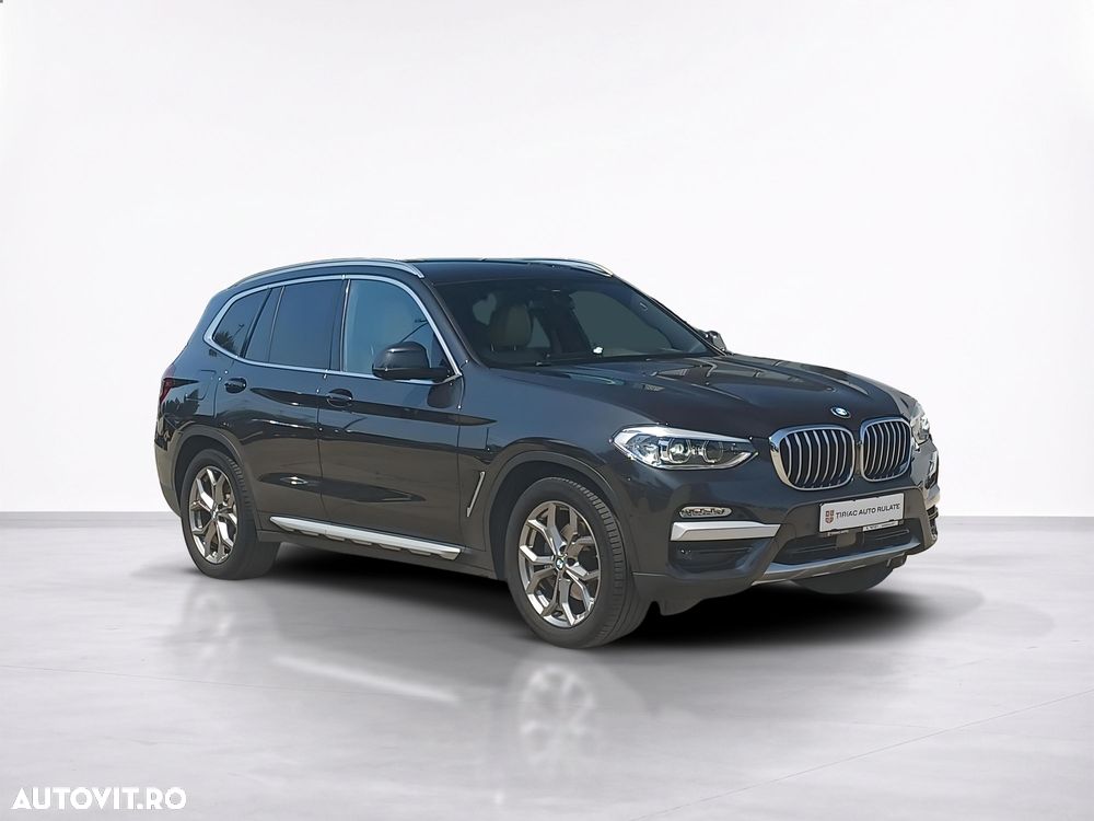 BMW X3 xDrive20d AT Luxury Line - 8