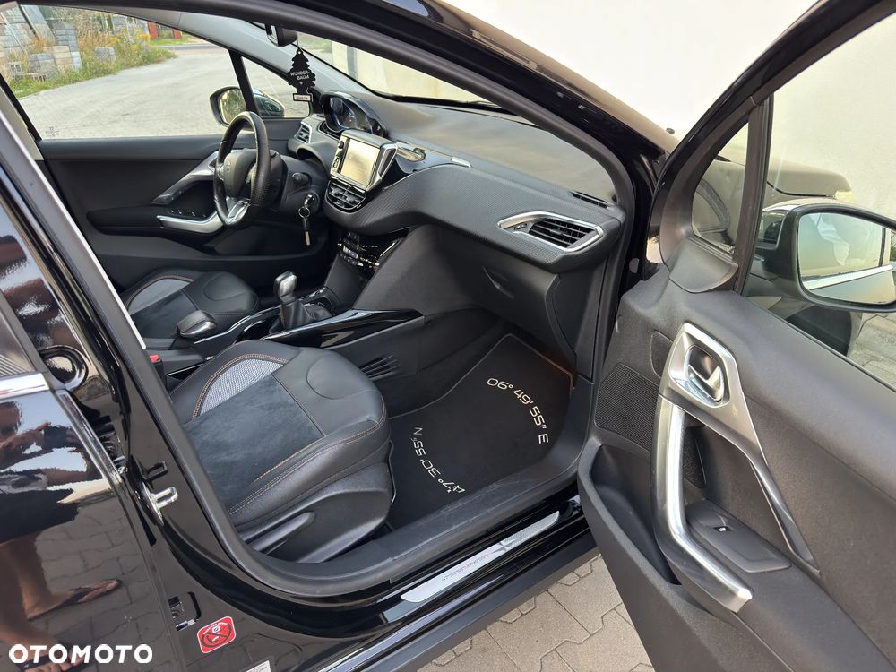Peugeot 2008 1.2 Pure Tech Crossway S&S - 22