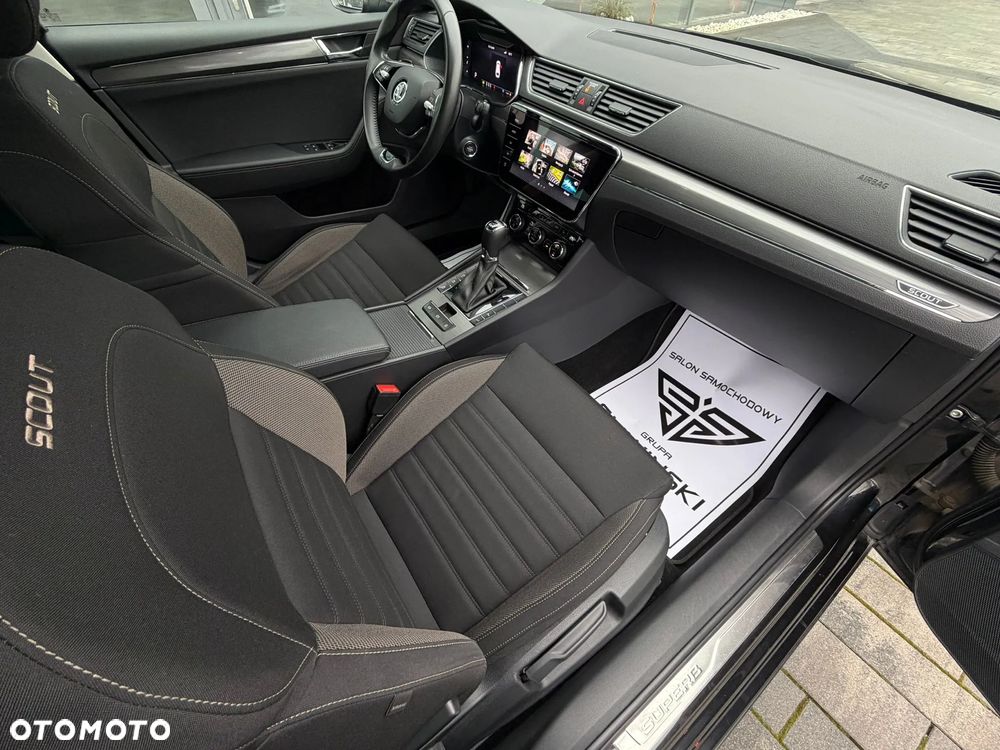 Skoda Superb 2.0 TDI 4x4 DSG Scout - 22