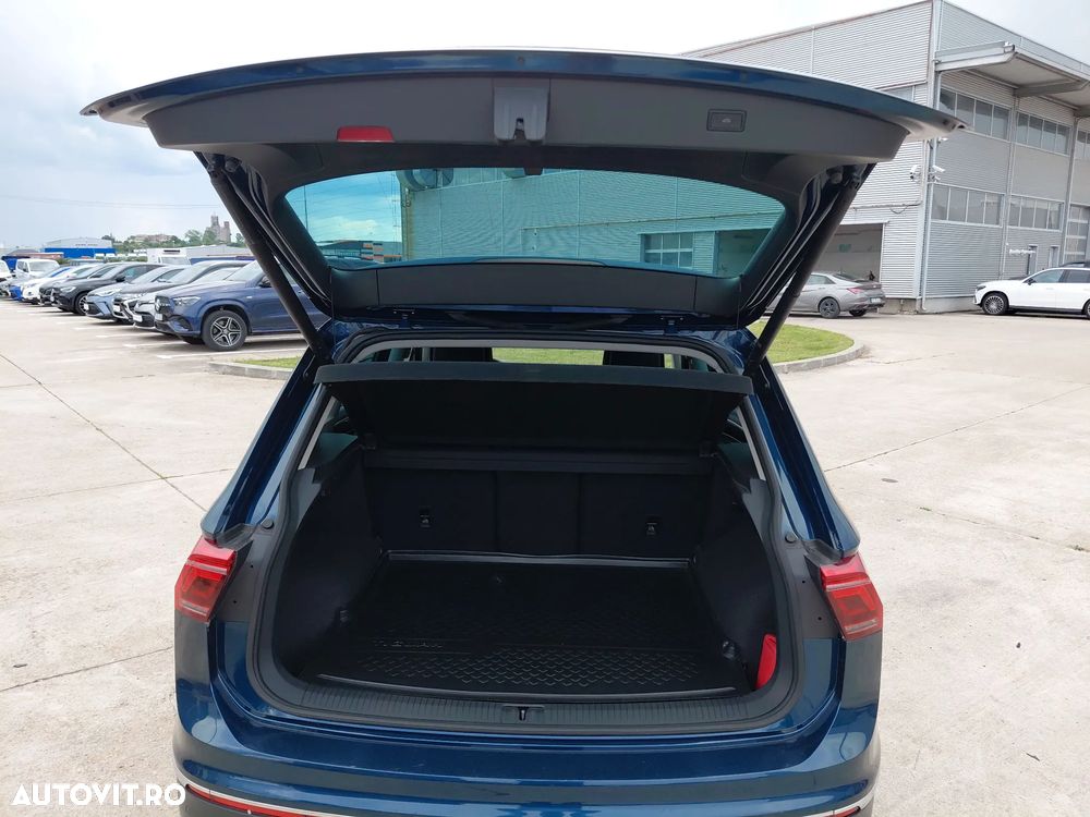 Volkswagen Tiguan 2.0 TDI DSG Elegance - 17