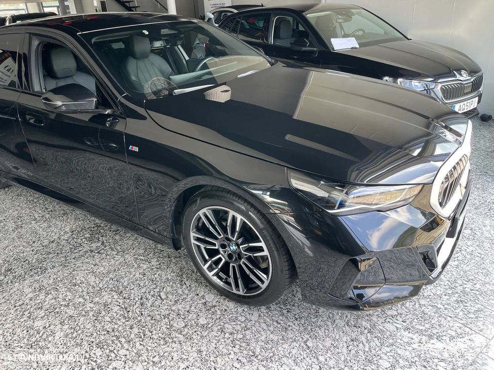BMW 520 d Pack Desportivo M - 4