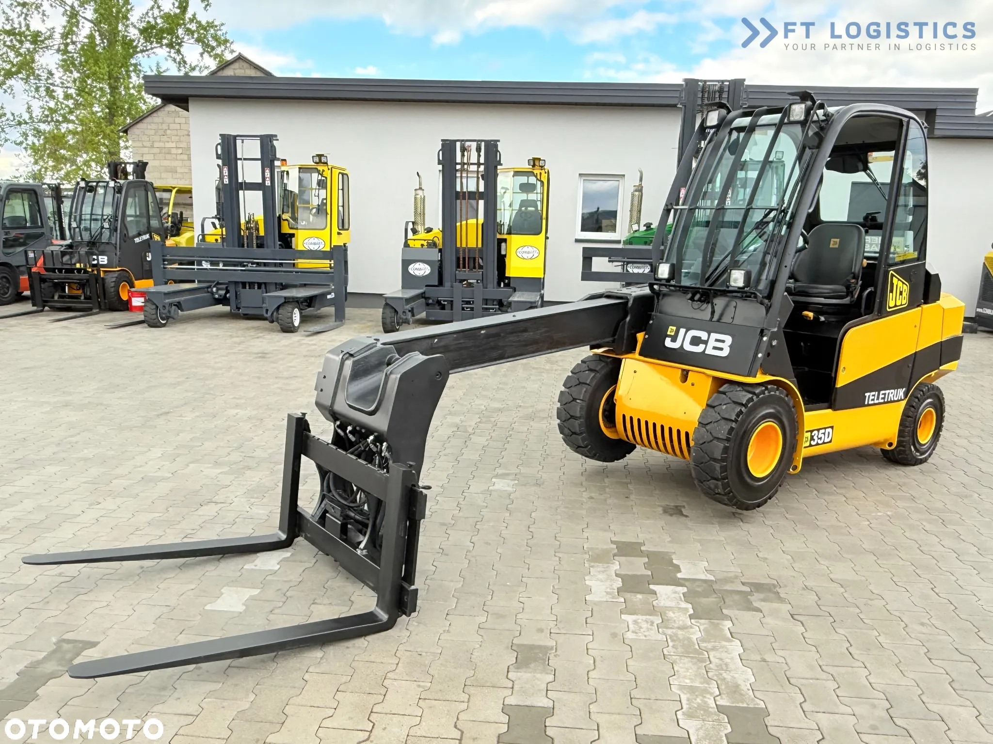JCB TLT35D / DIESEL / KABINA / NOWE OPONY / 4450MM / TELESKOP - STAN IDEALNY - 38