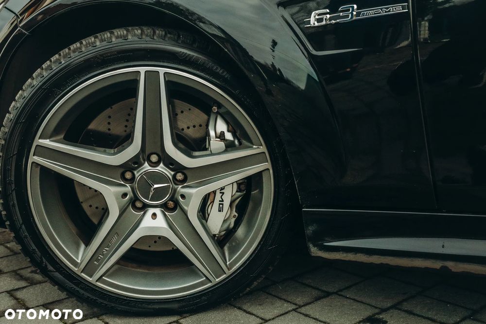 Mercedes-Benz Klasa C 63 AMG 7G-TRONIC SPORT EDITION - 24