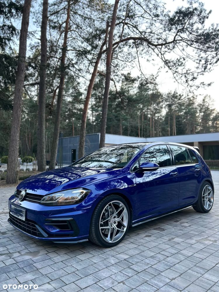 Volkswagen Golf R 4Motion (BlueMotion Technology) - 2