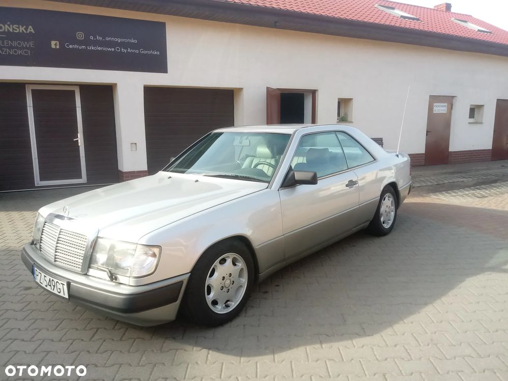 Mercedes-Benz W124 (1984-1993) - 1