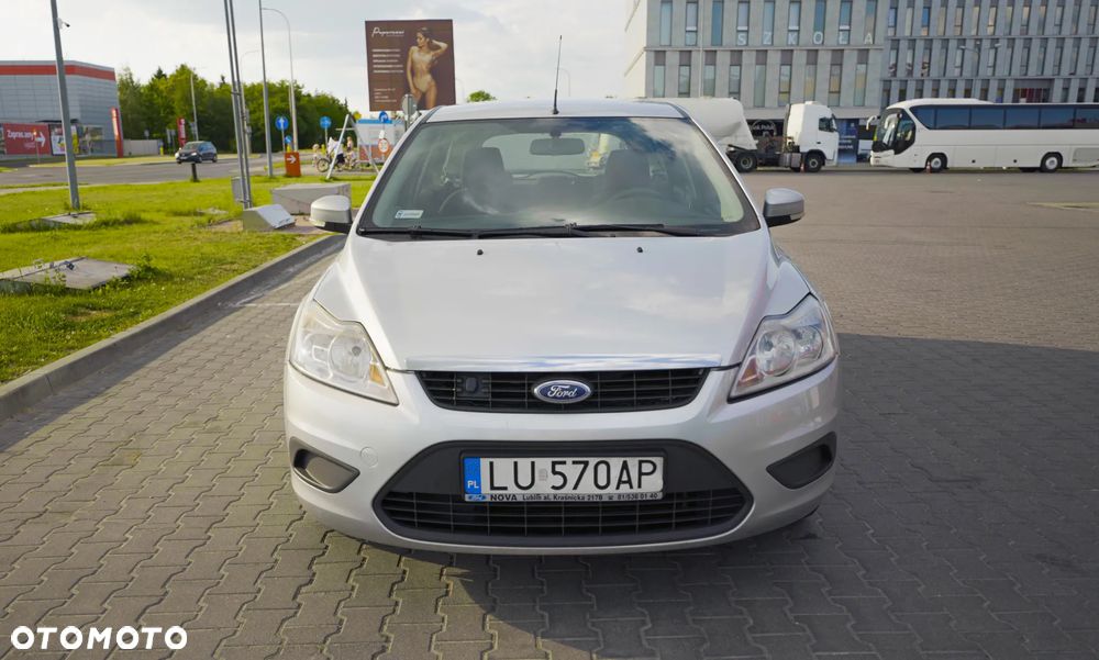Ford Focus 1.8 FF Ambiente - 2