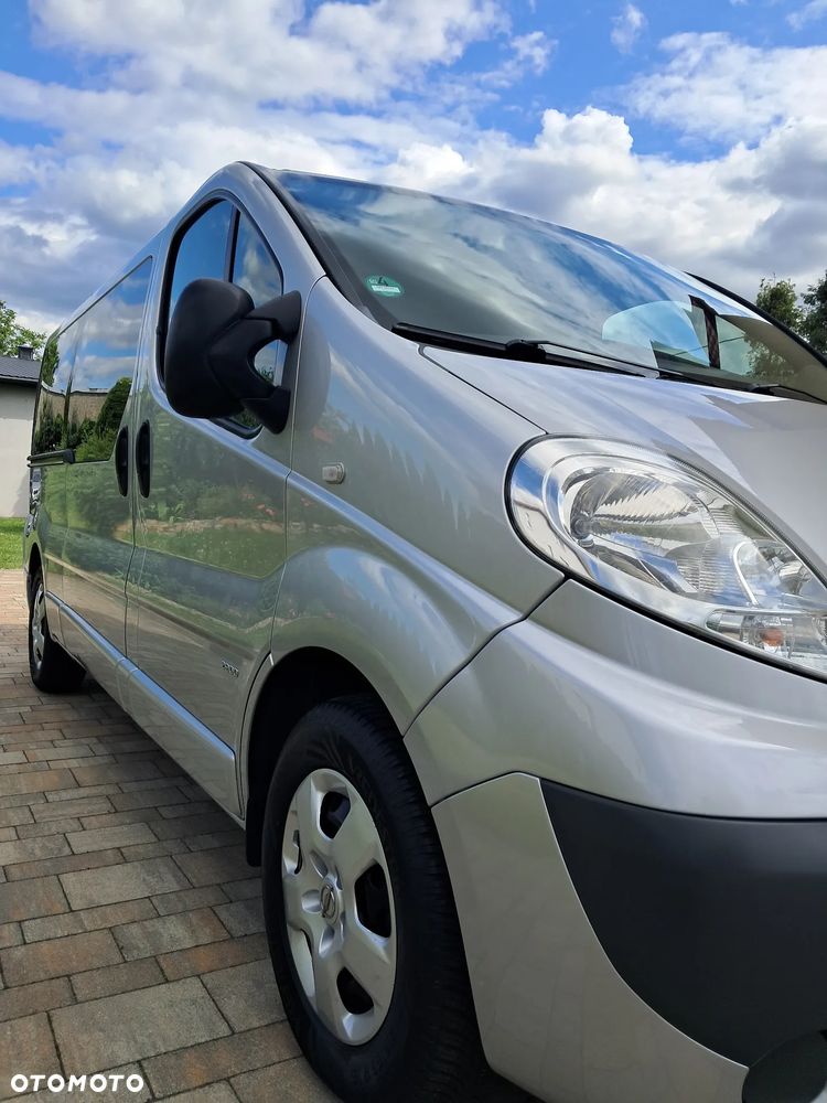 Opel Vivaro L2H1 2.9t - 24