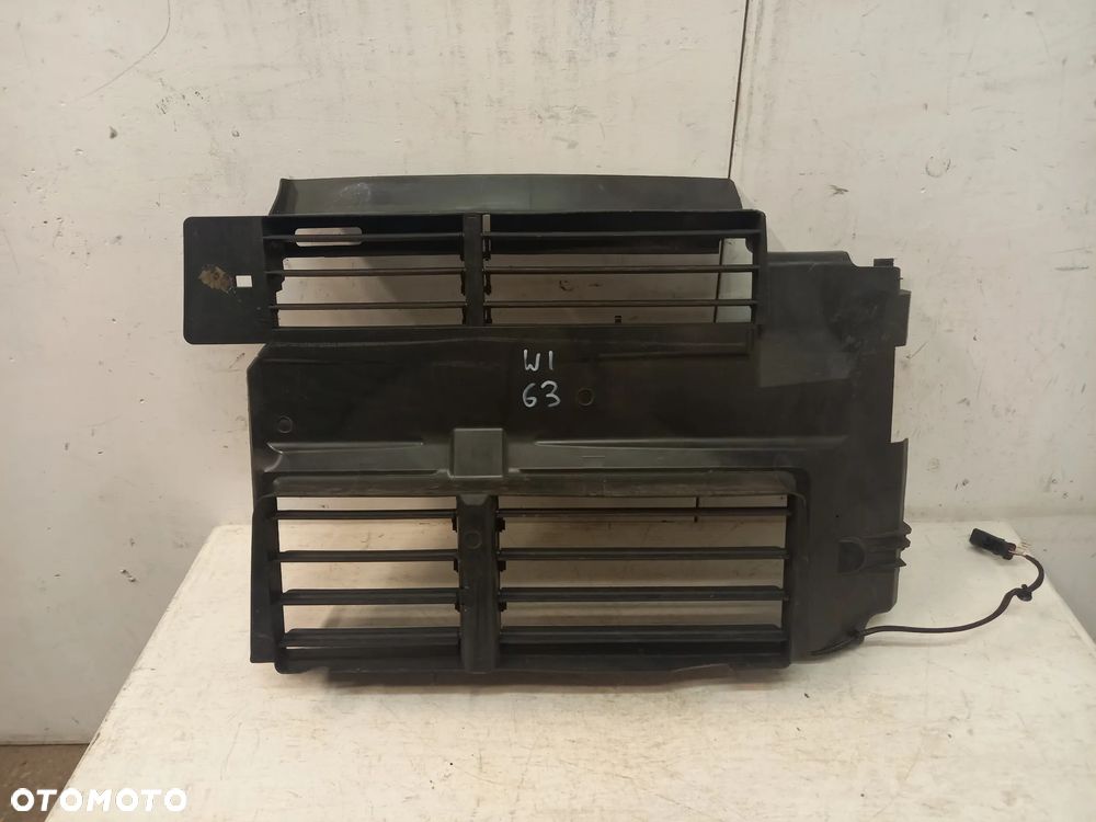 Ford Focus MK3 III 3 zaluzja tunel powietrza wlot aktywny