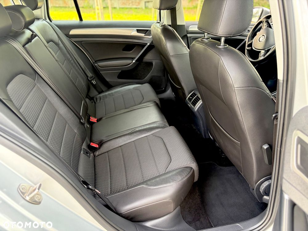 Volkswagen Golf 2.0 BlueTDI Comfortline - 8