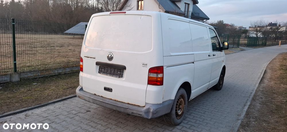 Volkswagen Transporter T5 - 7