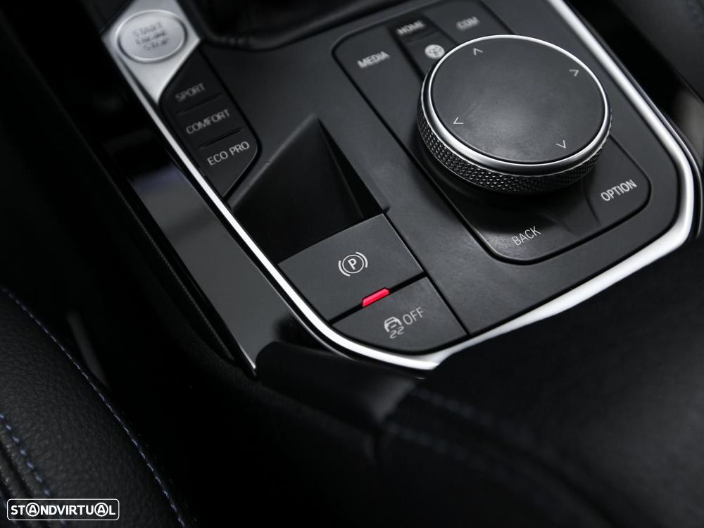 BMW 116 d Corporate Edition M - 18