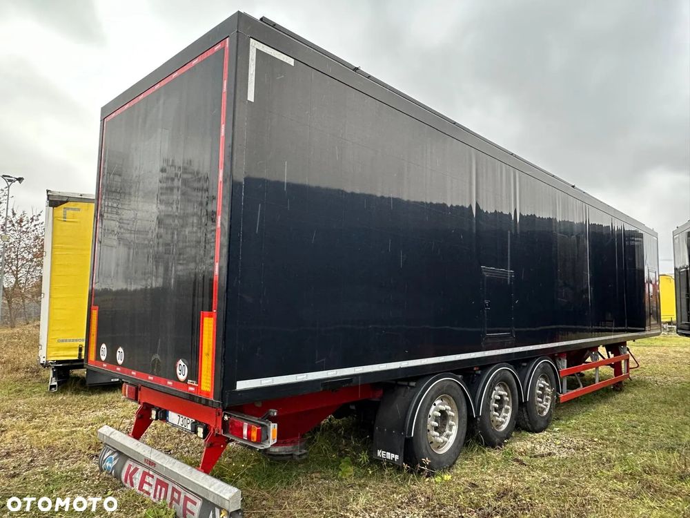 Kempf SKM AK wyładowcza 4 komory z dolnym zsypem / poj.65 m3 / 12 sztuk - 6