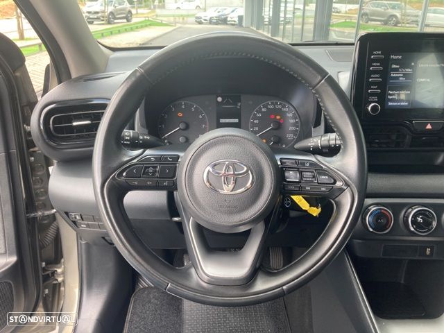 Toyota Yaris 1.0 VVT-i Comfort Plus - 12