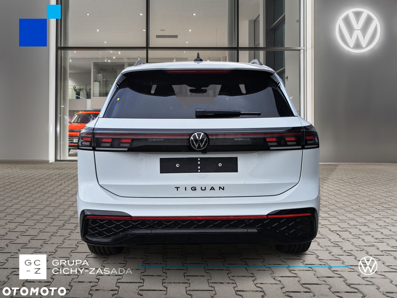 Volkswagen Tiguan - 4