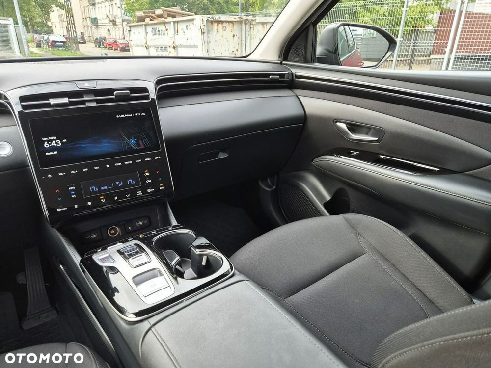 Hyundai Tucson 1.6 T-GDi 48V Platinum 2WD DCT - 38