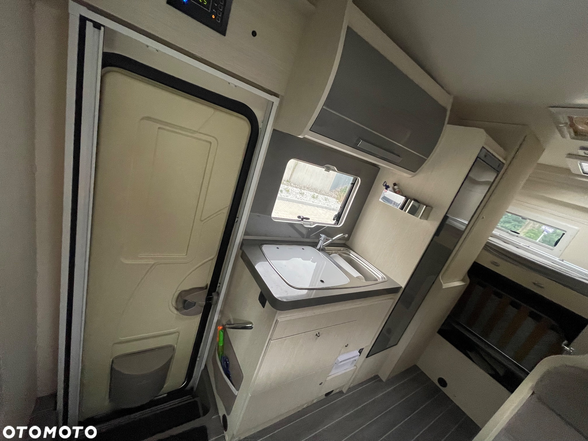 Ford Transit - 13
