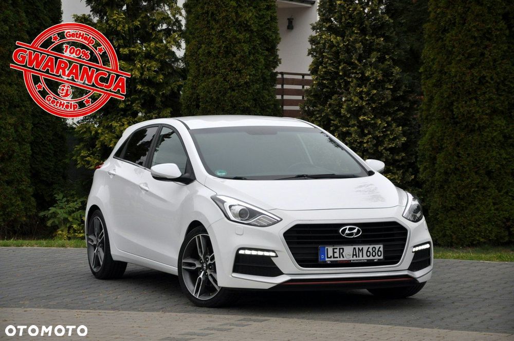 Hyundai i30 1.6 GDI Turbo Luxury - 1