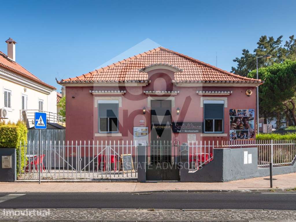 Trespasse de Bar-Restaurante em Pleno Funcionamento no Centro de Belas - Grande imagem: 2/33
