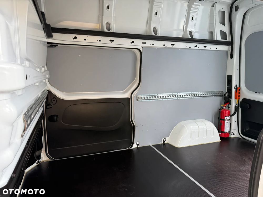Renault Trafic 2,0 L2H2 Winda - 31