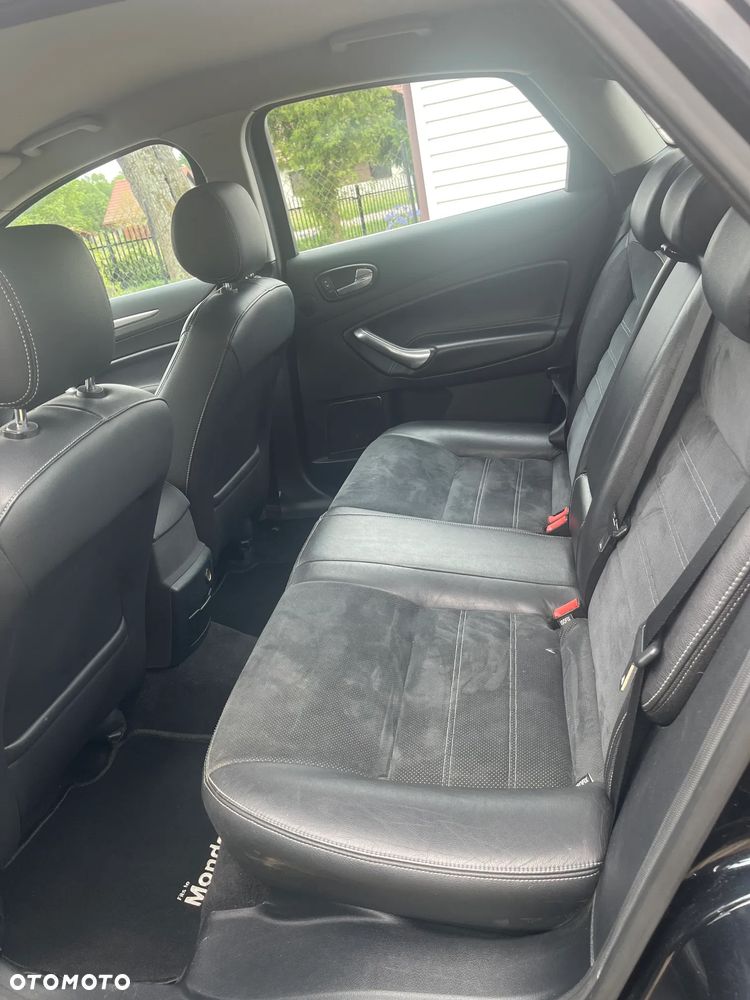 Ford Mondeo 2.0 TDCi Titanium - 11
