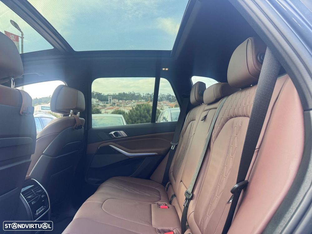 BMW X5 45 e xDrive Pack M - 25