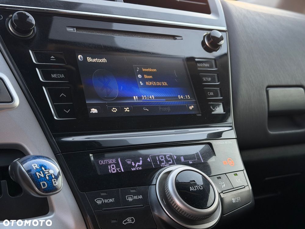 Toyota Prius+ (Hybrid) Executive - 22
