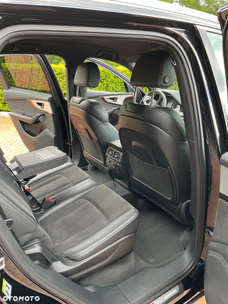 Audi Q7 - 3