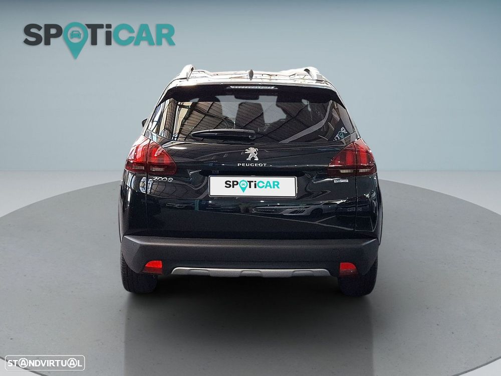 Peugeot 2008 1.2 PureTech Allure - 6