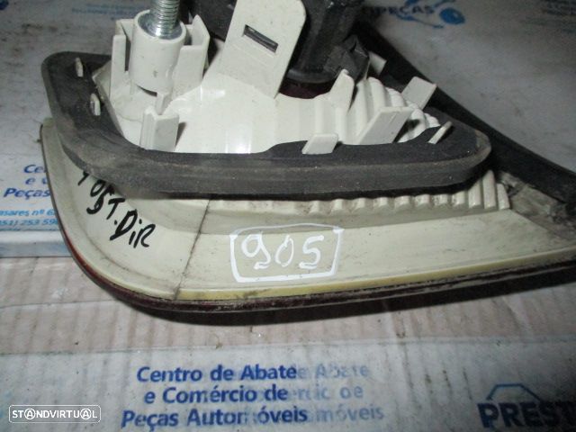 Farol Tras 8E5945094A AUDI A4 2005 4P DRT HELLA - 2