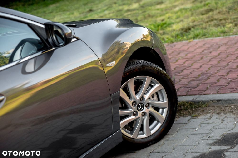 Mazda 6 2.0 Exclusive + - 12