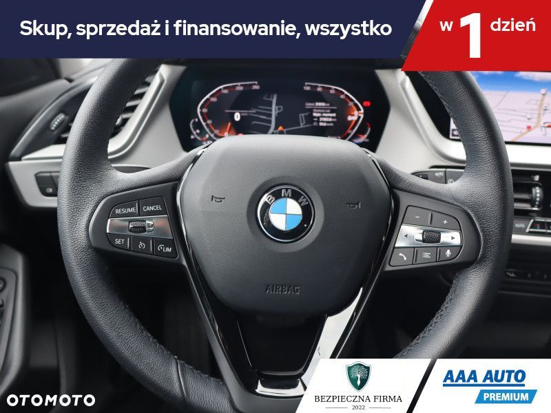 BMW Seria 1 - 19