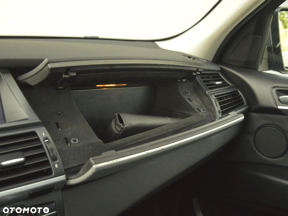 BMW X5 xDrive30d - 26