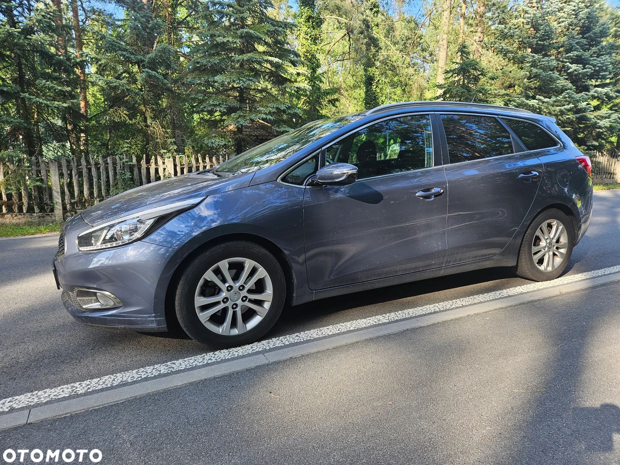 Kia Ceed 1.6 CRDi 128 Vision - 1